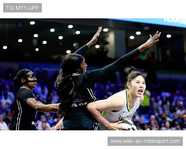 李月汝:伤在身,心在场,拍照我照样稳稳拿捏!——逆境中的定格力量 李月汝:伤在身,心在场,拍照我照样稳稳拿捏!——逆境中的定格力量