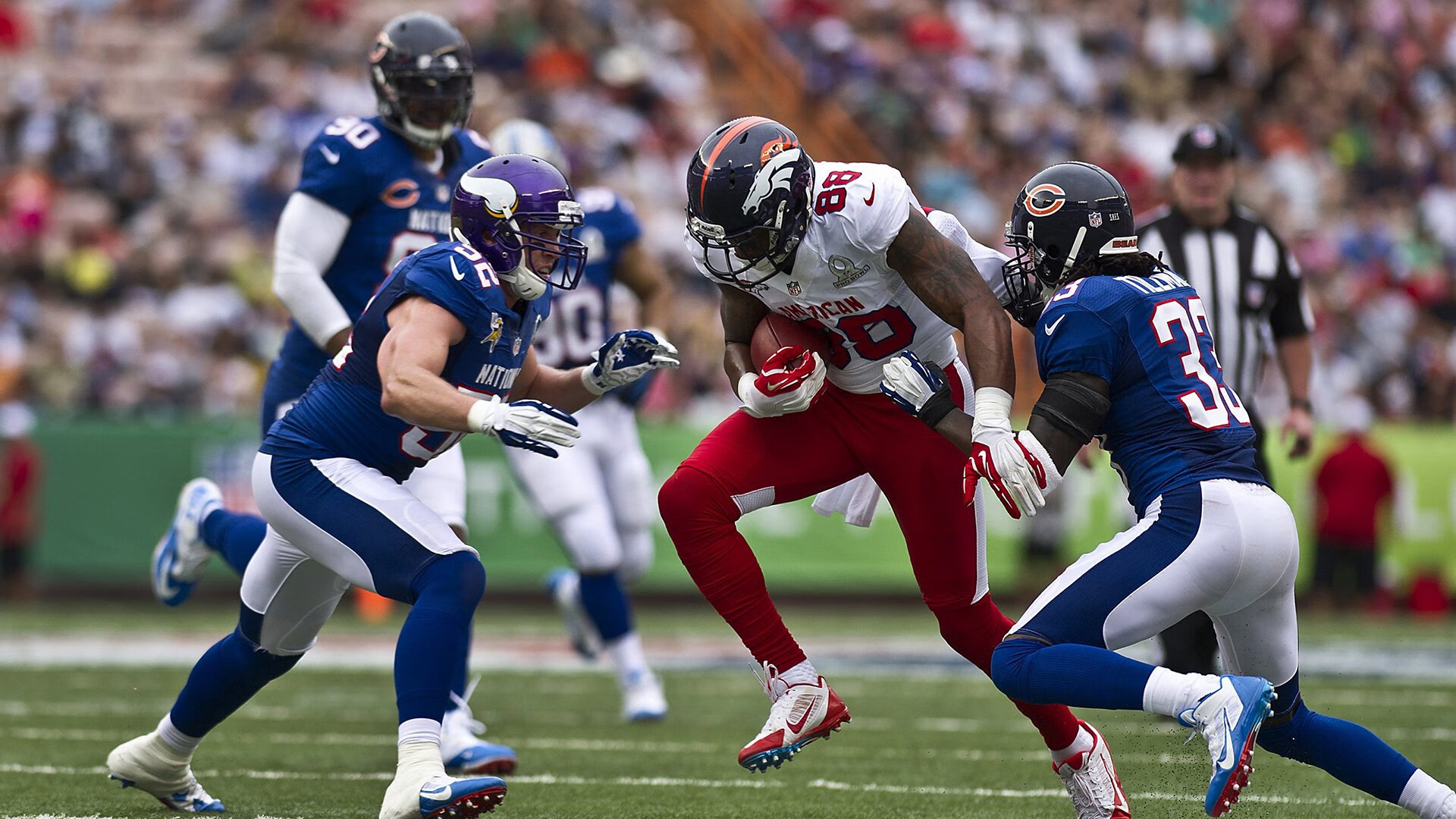 曼联旧将安东尼世界波吊射刷屏,安东尼十佳球